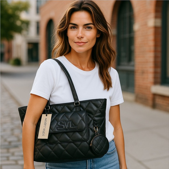 New! STEVE MADDEN Black Tote with Change Purse. Lots of pockets and compartments - Picture 2 of 16